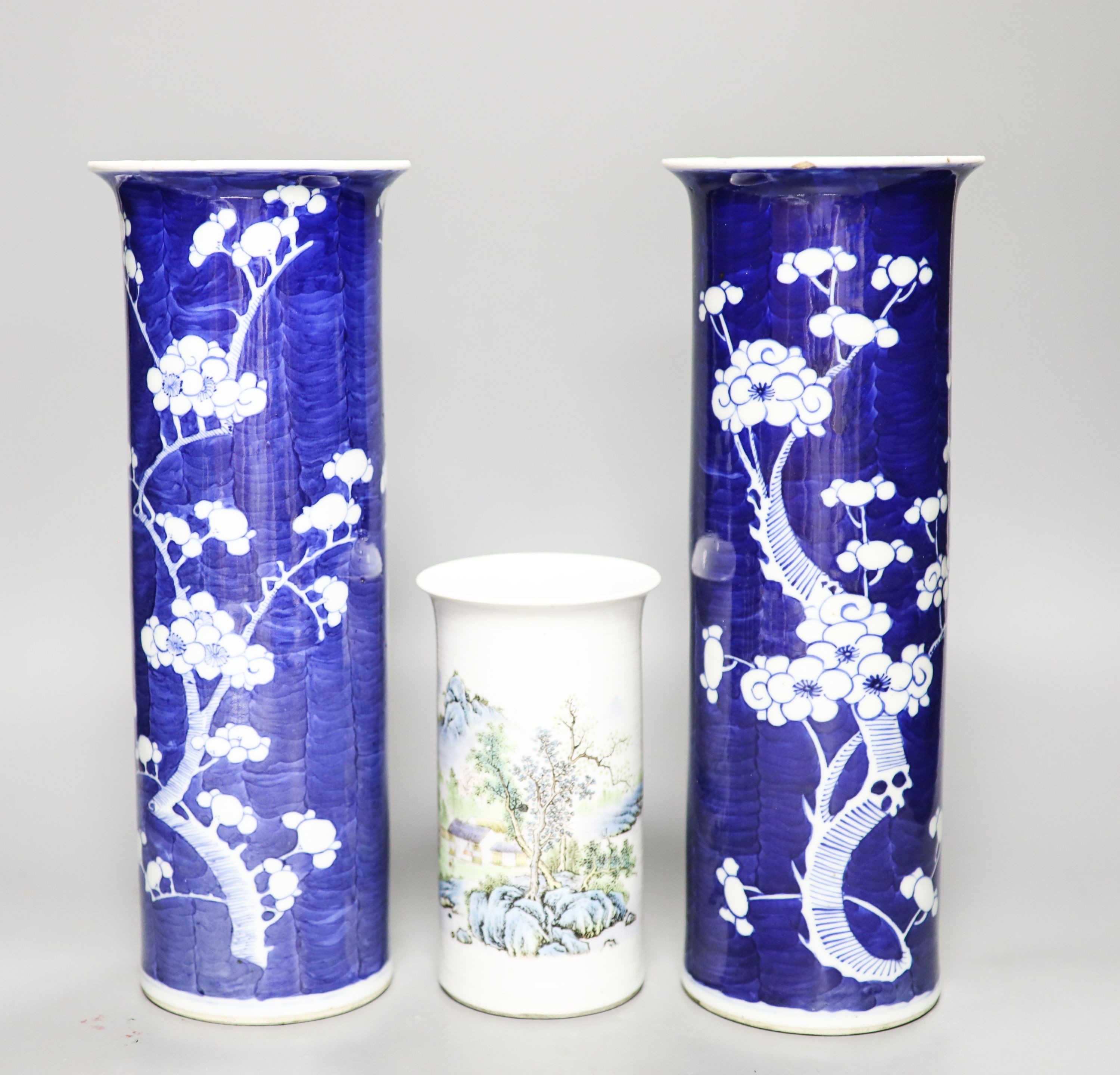 Three Chinese sleeve vases, 19th century and later, tallest 30.5 cm